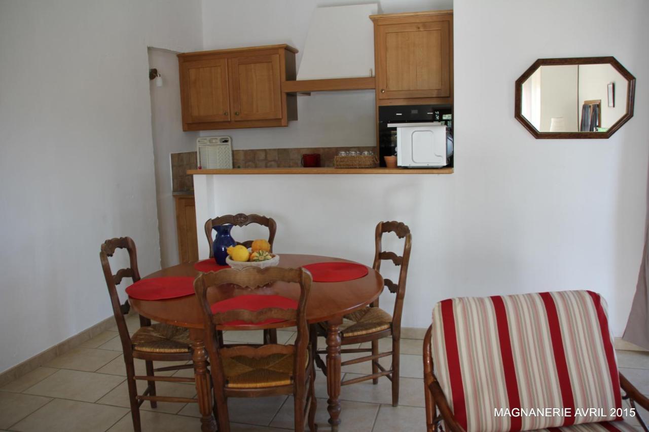Domaine De La Marie Dans Le Luberon Villa Peypin-d'Aigues Buitenkant foto